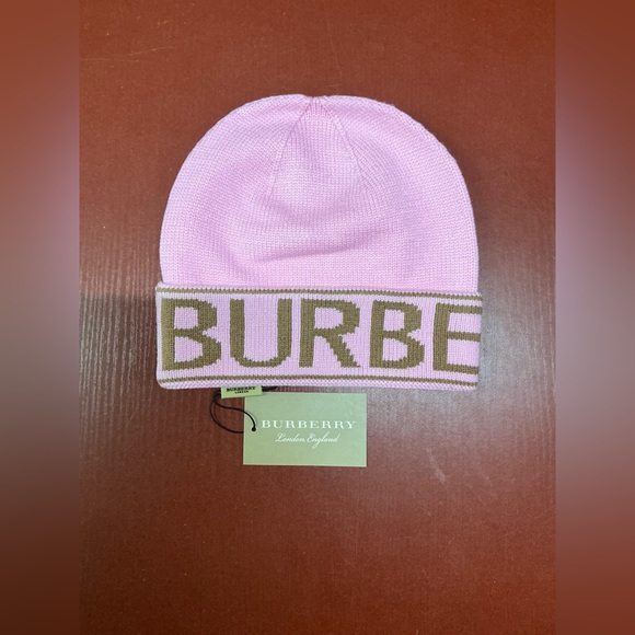 Burberry (Logo) Pink Beanie